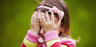 How to Handle Shyness In Children & Ways to Overcome It How to Handle Shyness In Children & Ways to Overcome It