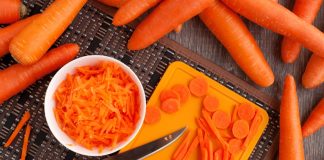 Carrot for Babies – When to Introduce, Benefits and Recipes Chopped carrot